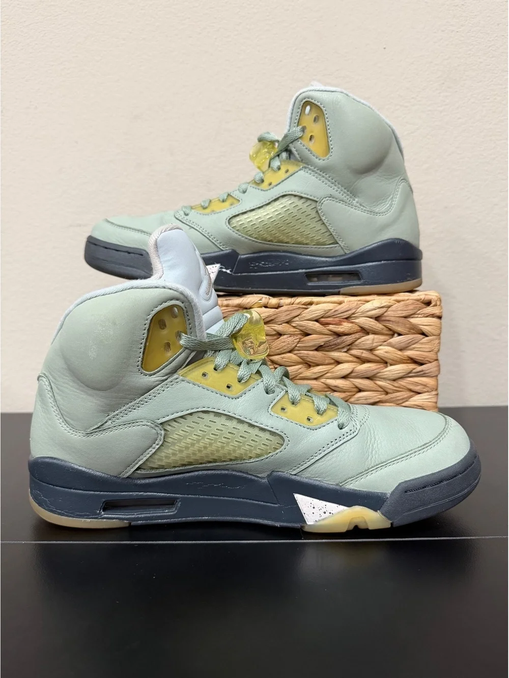 Size 9.5 - Air Jordan 5 Retro “Jade Horizon”